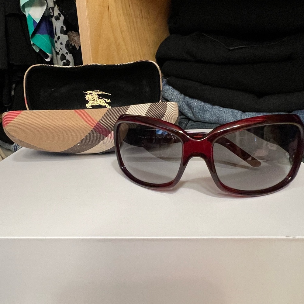 Designer Burgundy Sunglasses